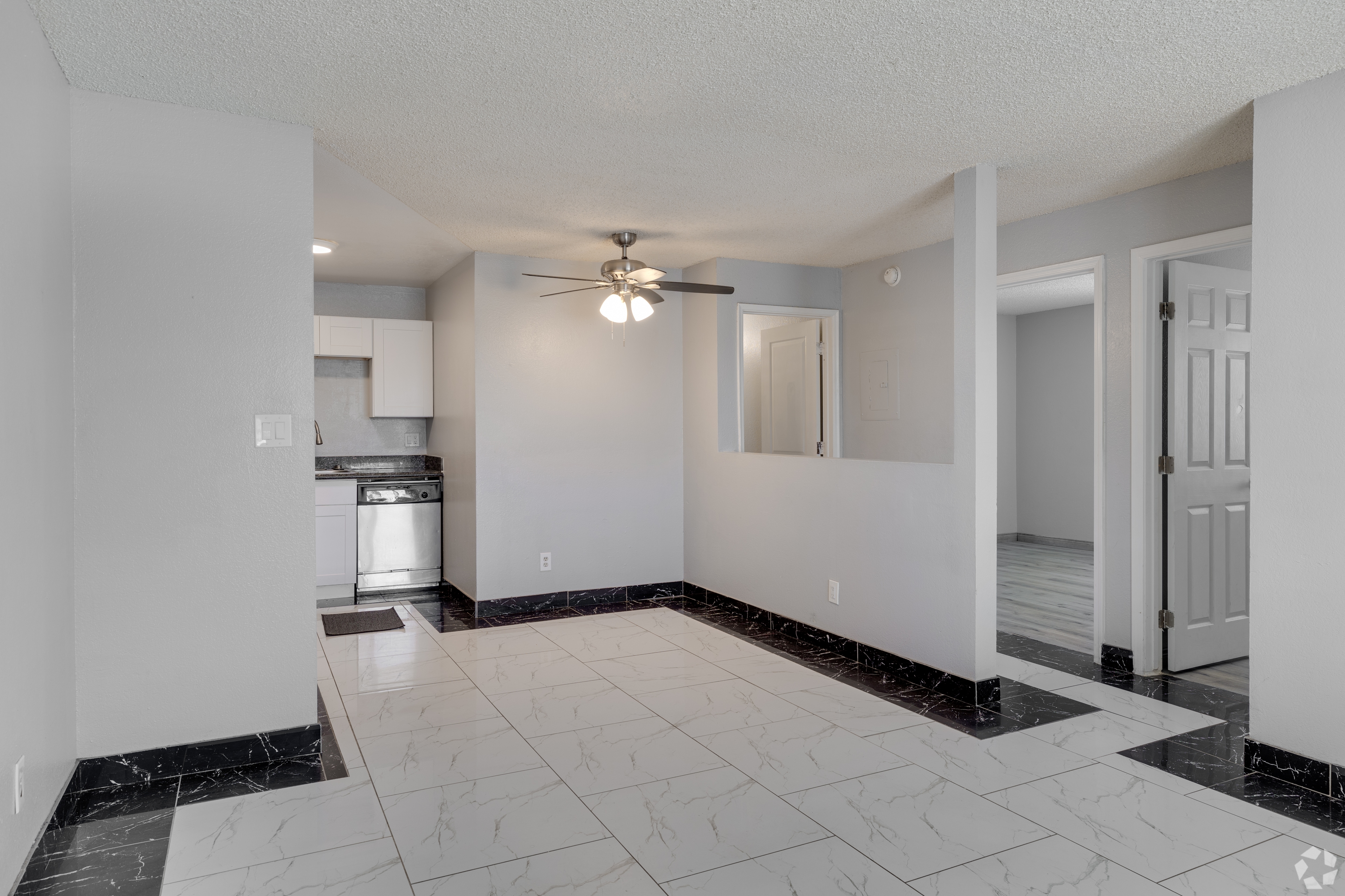Fountain Oaks Apartments